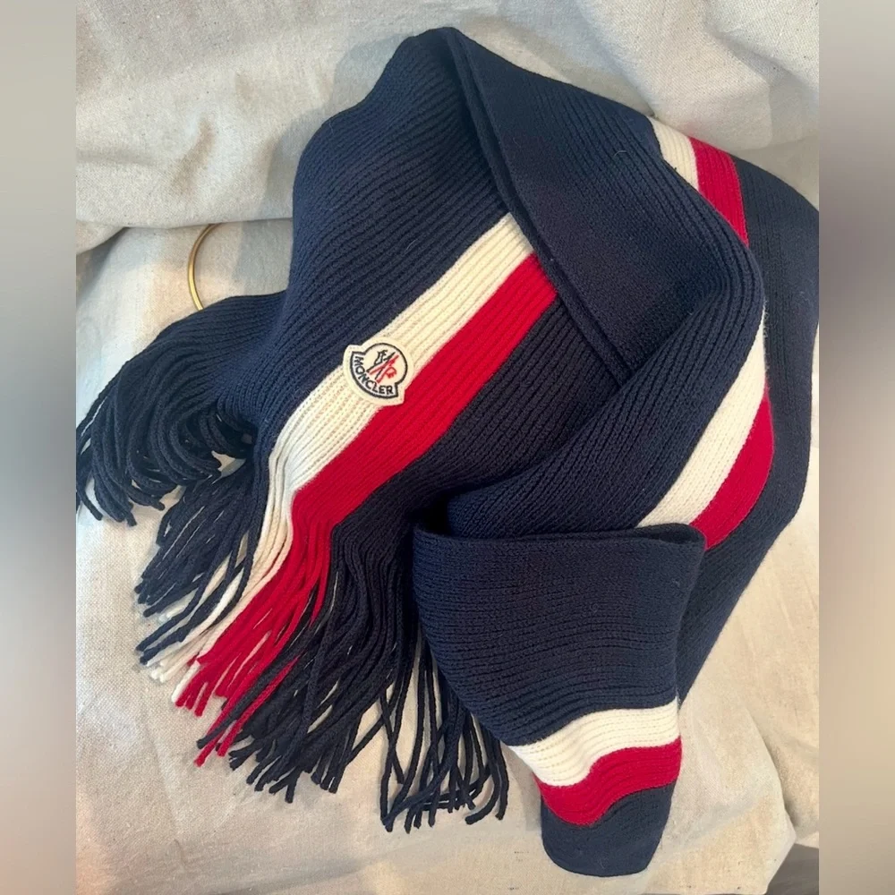 Moncler NWT Tri Color Scarf Unisex Virgin Wool Fringe - Picture 4 of 6
